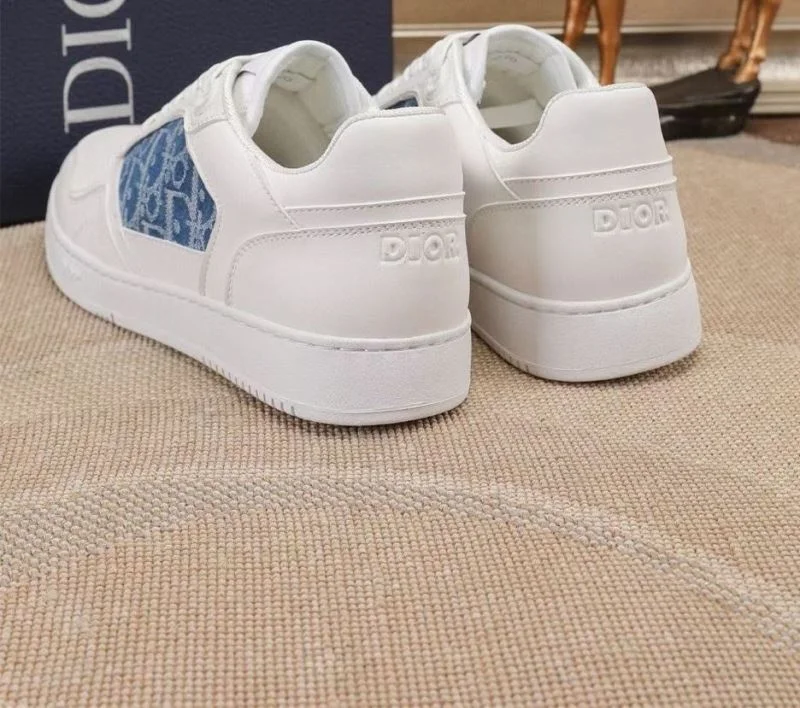 Christian Dior Sneaker Upgraded 22159
