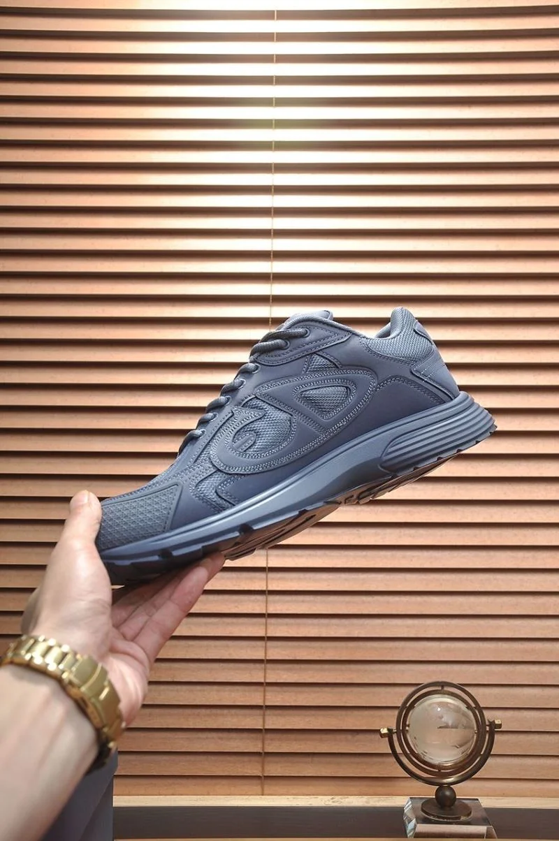 Christian Dior Sneaker Compact 22158