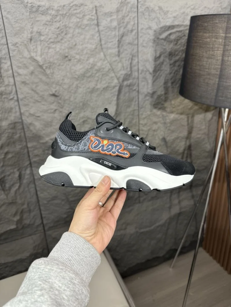Classic Christian Dior Sneaker 22145