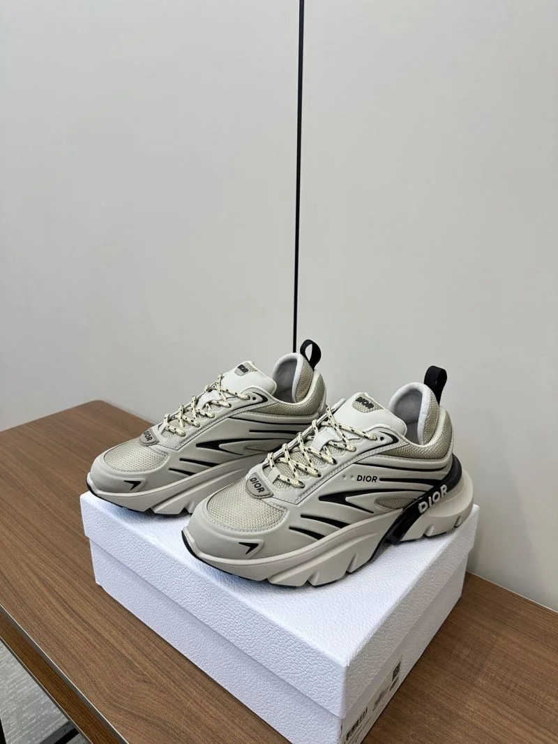Breathable Christian Dior Sneaker 22502