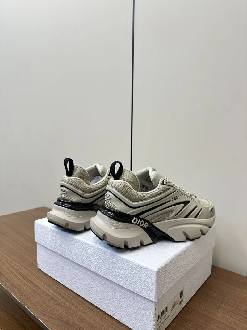 Breathable Christian Dior Sneaker 22502