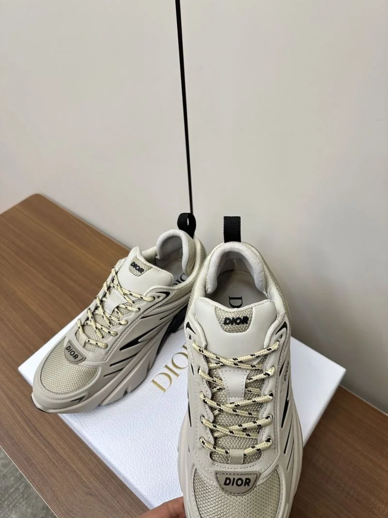 Breathable Christian Dior Sneaker 22502