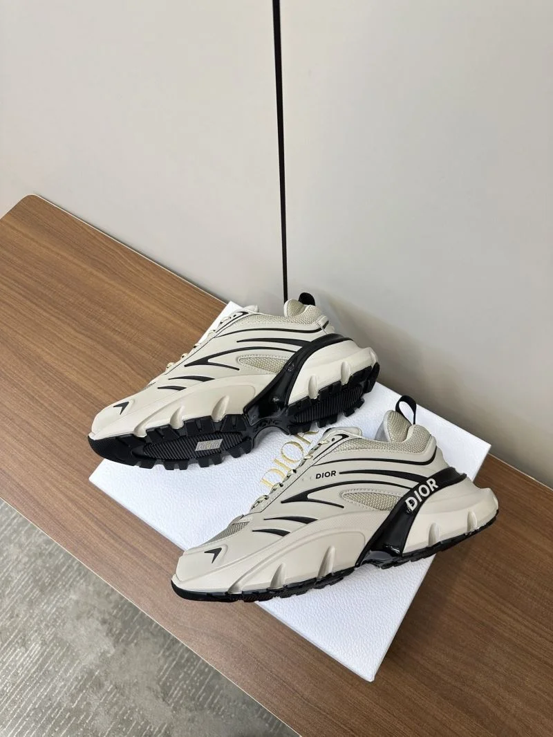 Breathable Christian Dior Sneaker 22502