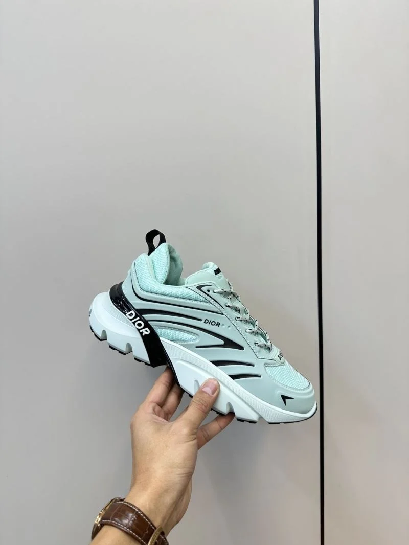 Youthful Christian Dior Sneaker 22492