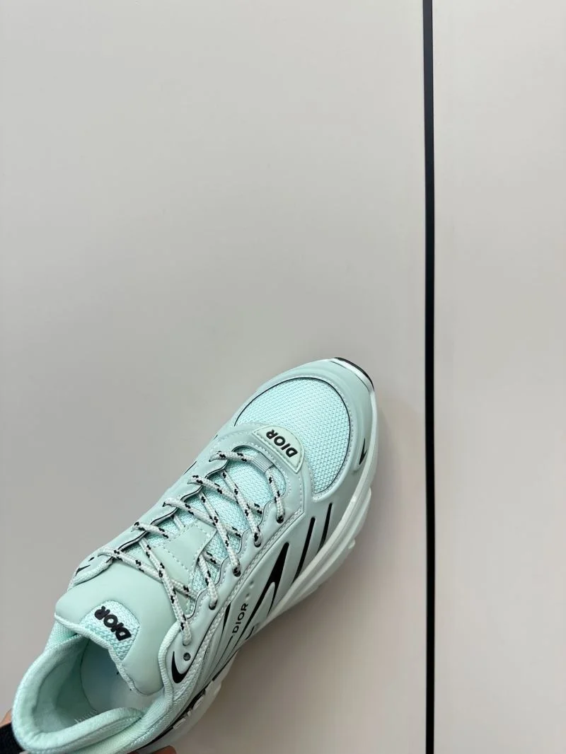 Youthful Christian Dior Sneaker 22492