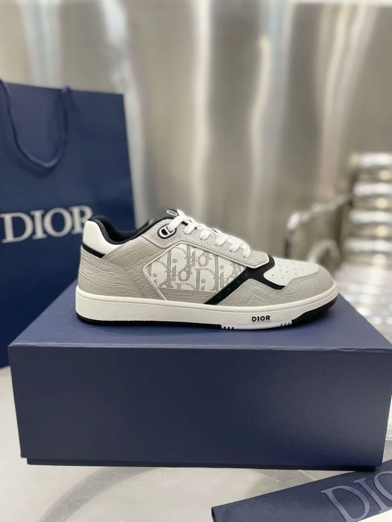 Premium Christian Dior Sneaker 20777