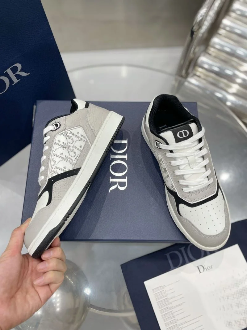 Premium Christian Dior Sneaker 20777