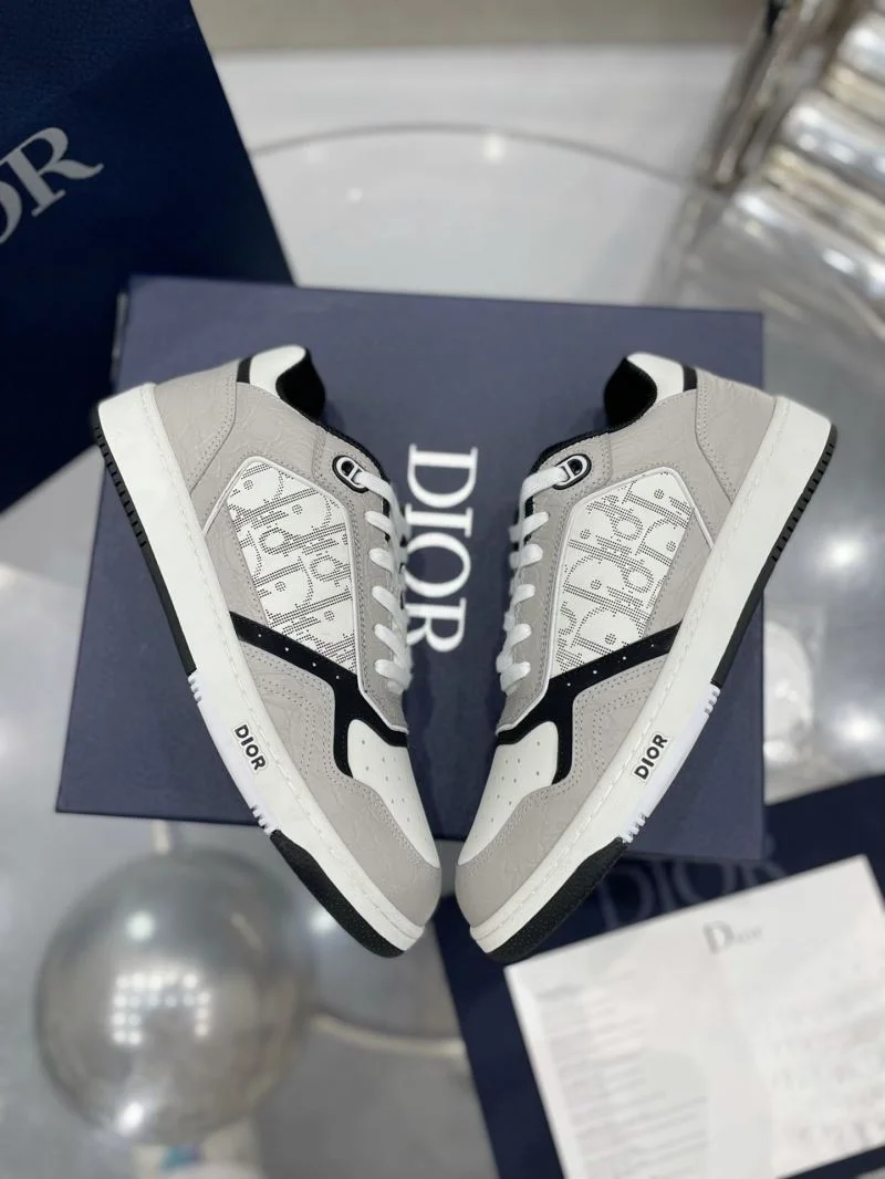 Premium Christian Dior Sneaker 20777