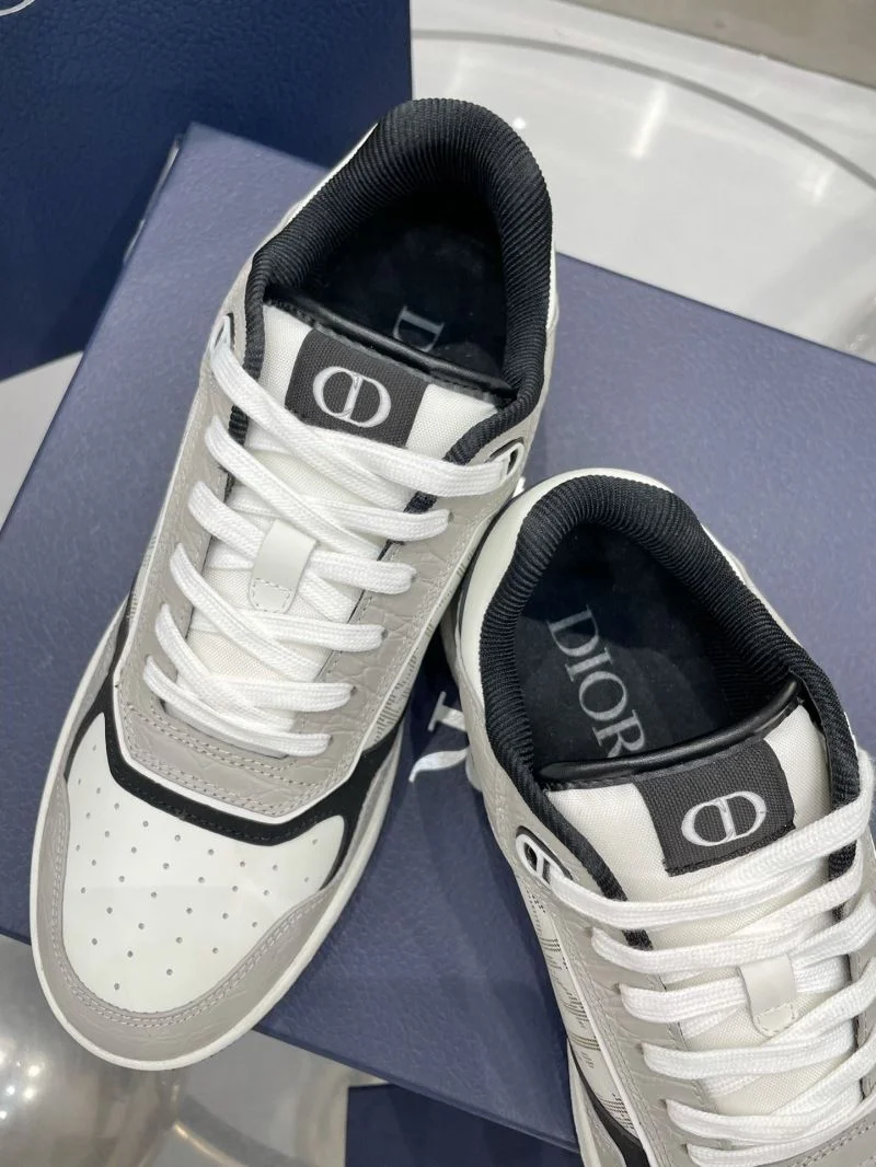 Premium Christian Dior Sneaker 20777