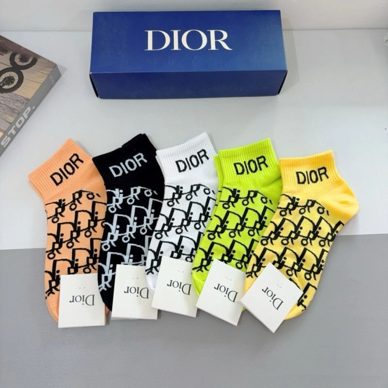 Resilient Christian Dior Socks 273347