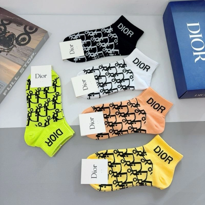 Resilient Christian Dior Socks 273347