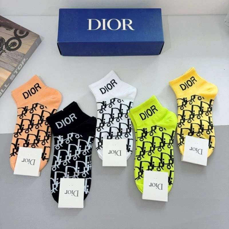 Resilient Christian Dior Socks 273347