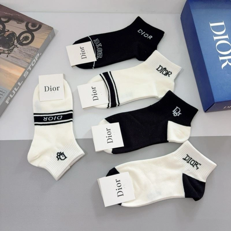 StreetReady Christian Dior Socks 273331