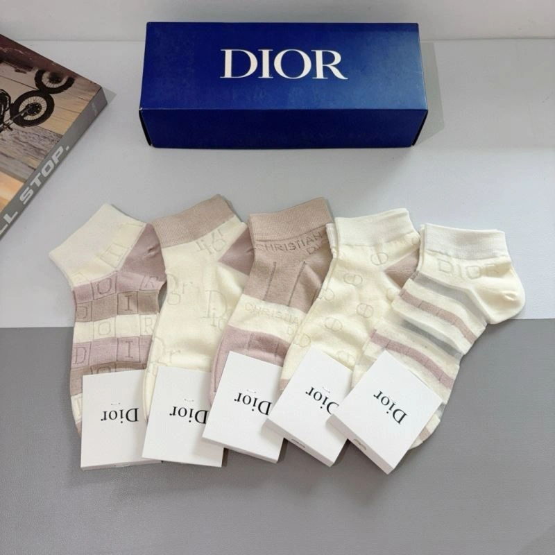 Versatile Christian Dior Socks 273323