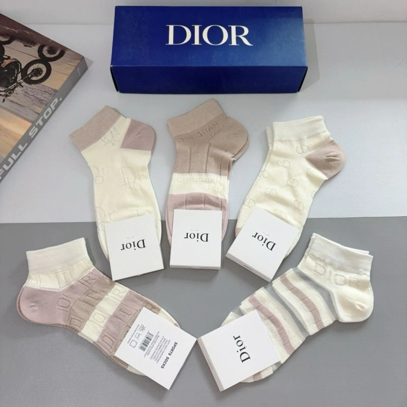 Versatile Christian Dior Socks 273323