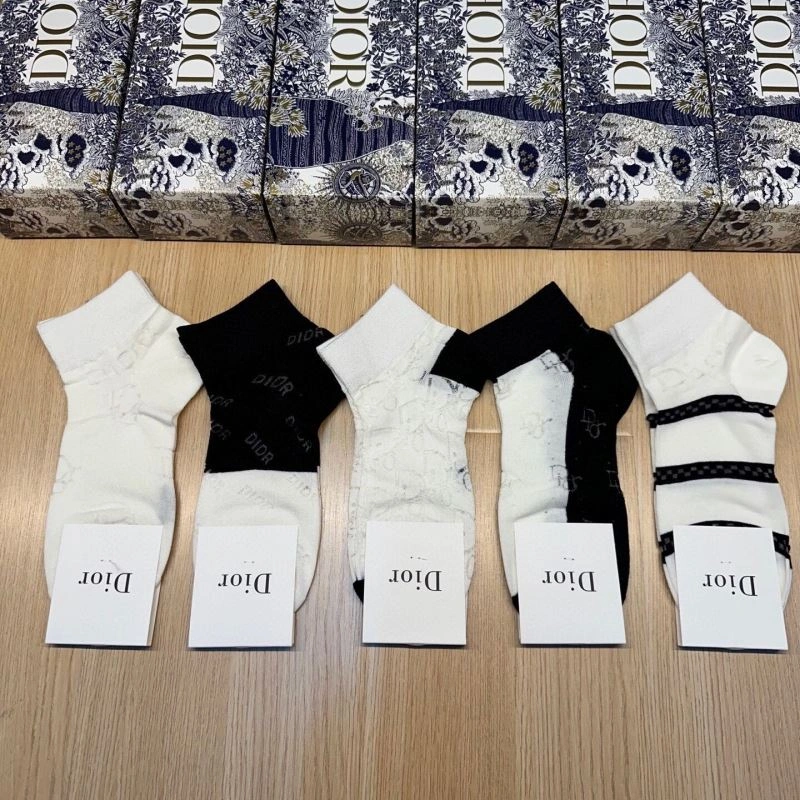 Christian Dior Socks Elegant 273868