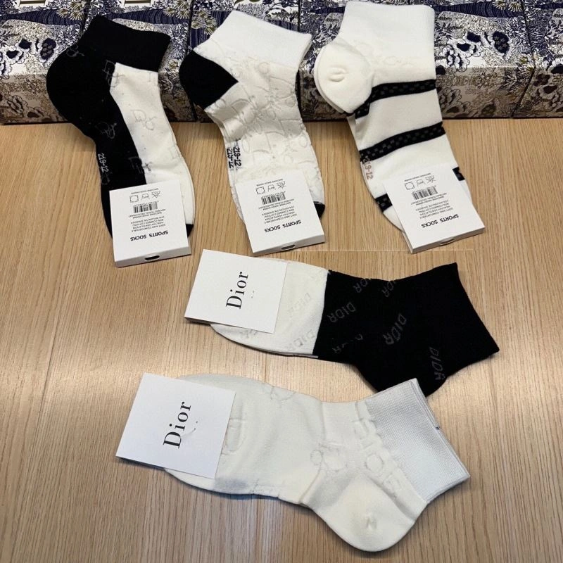 Christian Dior Socks Elegant 273868