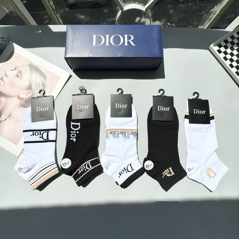 Christian Dior Socks Stylish 273831
