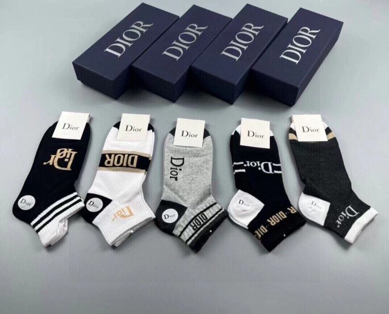 Chic Christian Dior Socks 273844