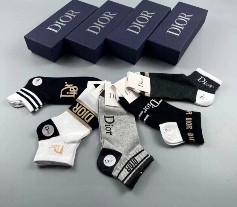 Chic Christian Dior Socks 273844