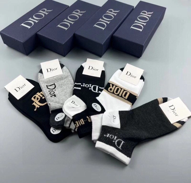 Chic Christian Dior Socks 273844
