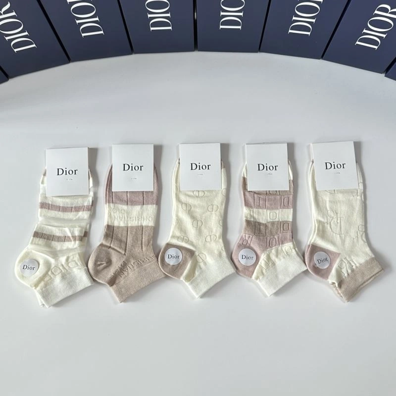 Trendsetting Christian Dior Socks 273818