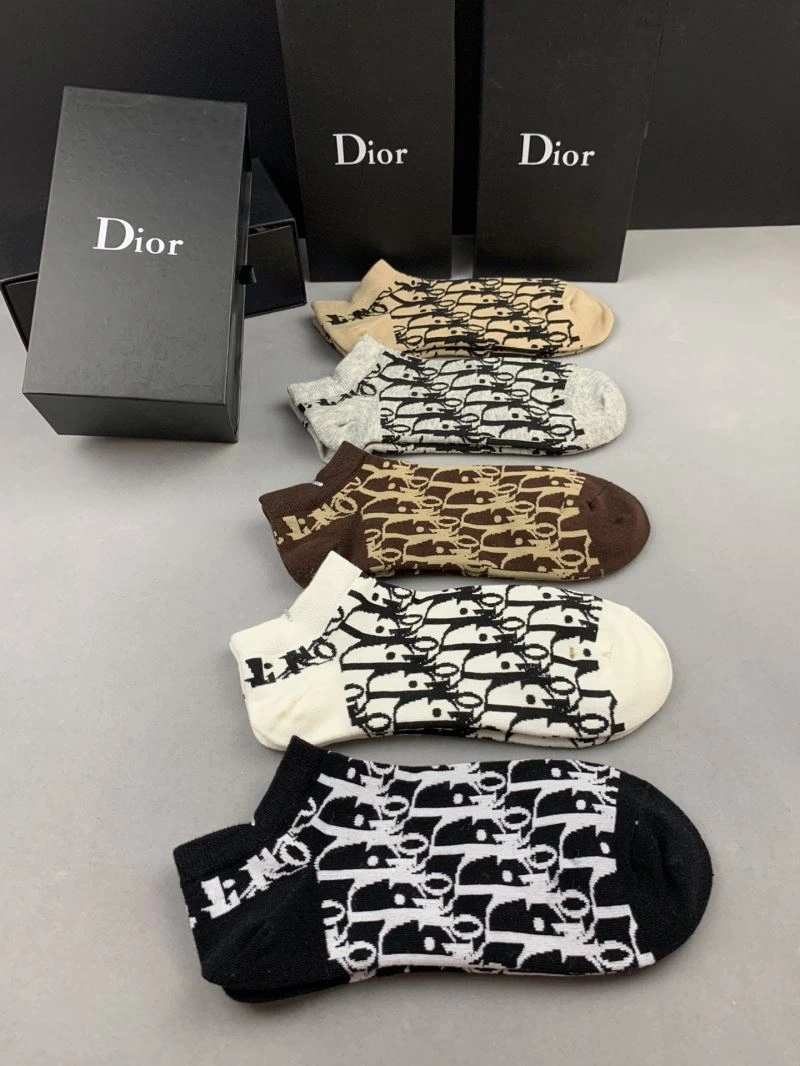 Resilient Christian Dior Socks 274649