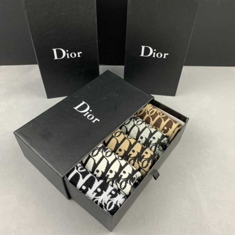Resilient Christian Dior Socks 274649
