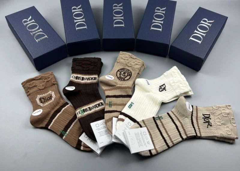 Christian Dior Socks Stylish 274628