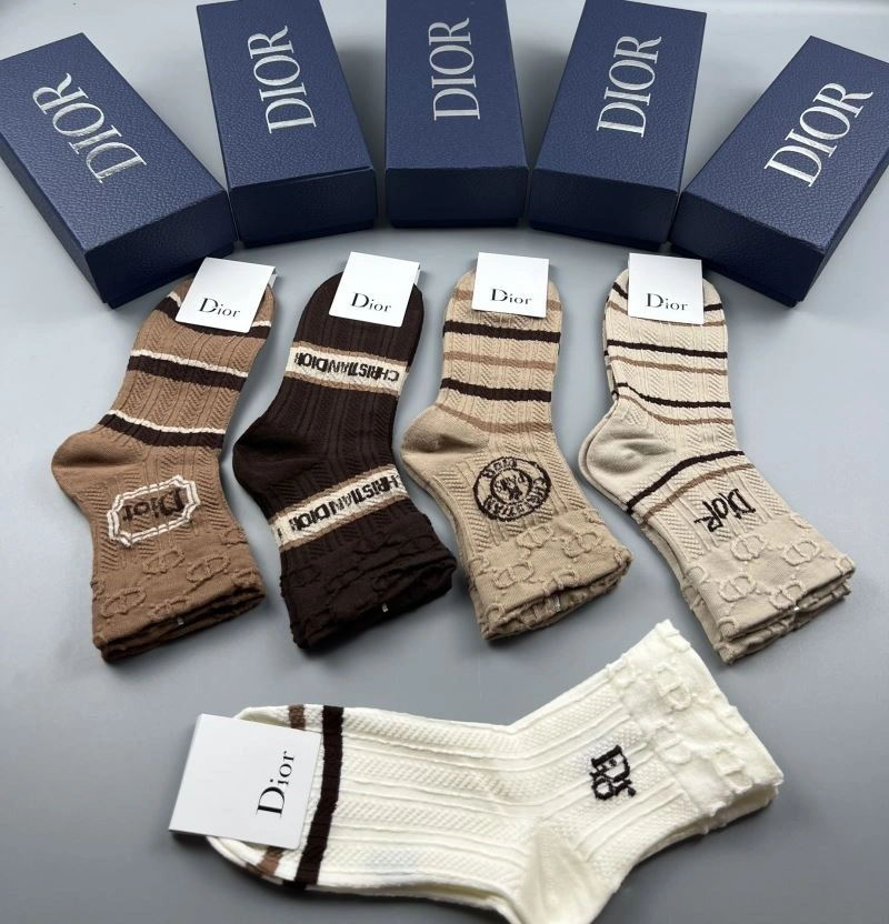 Christian Dior Socks Stylish 274628