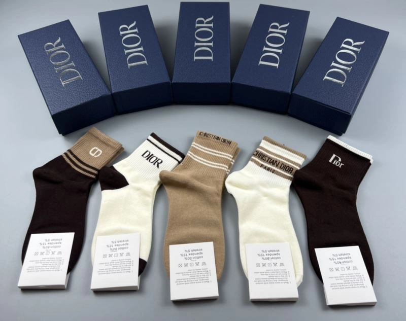 Supportive Christian Dior Socks 274637