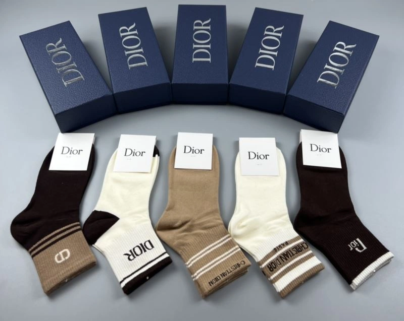 Supportive Christian Dior Socks 274637
