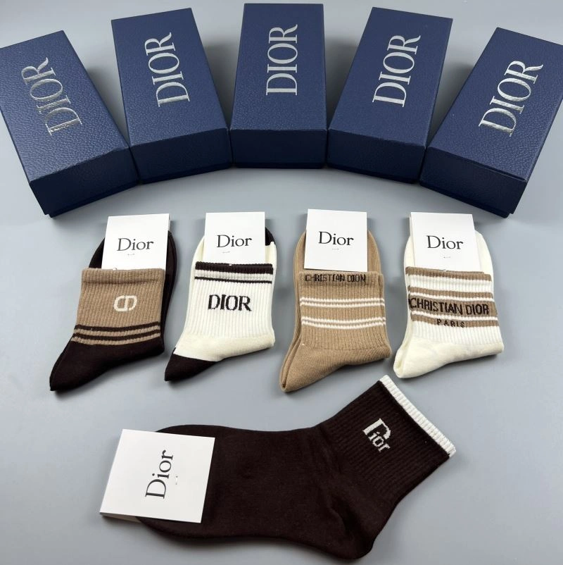 Supportive Christian Dior Socks 274637