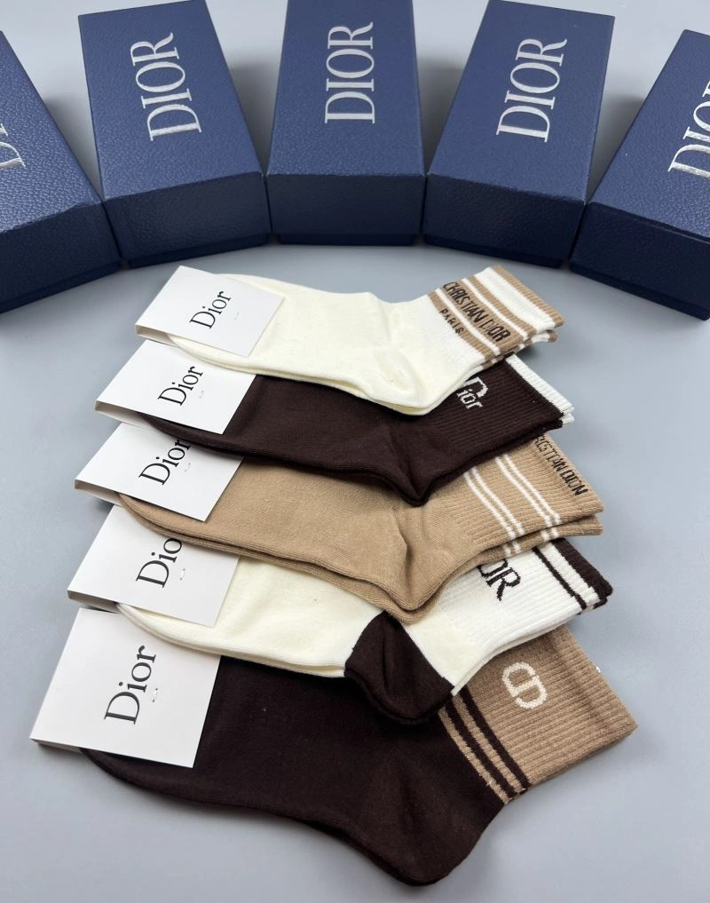 Supportive Christian Dior Socks 274637