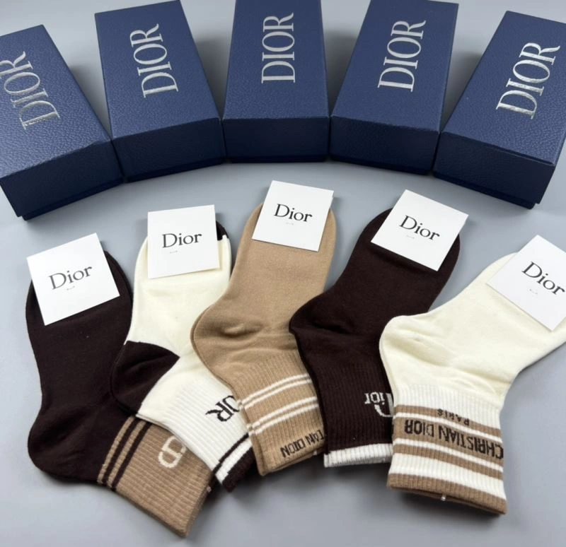 Supportive Christian Dior Socks 274637