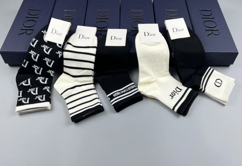 Refined Christian Dior Socks 274282