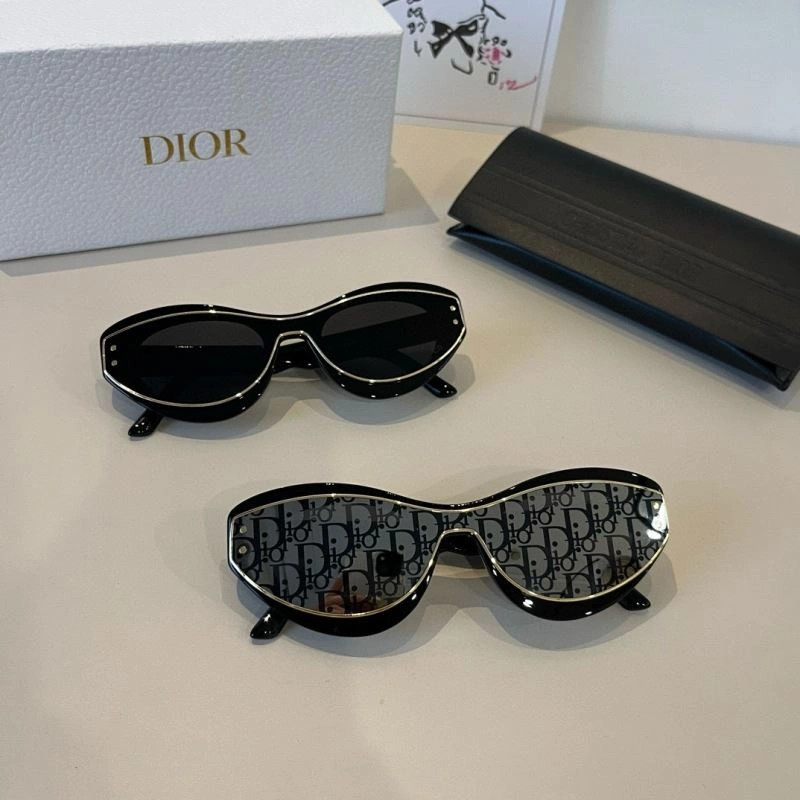 Comfortable Christian Dior Sunglasses 278733