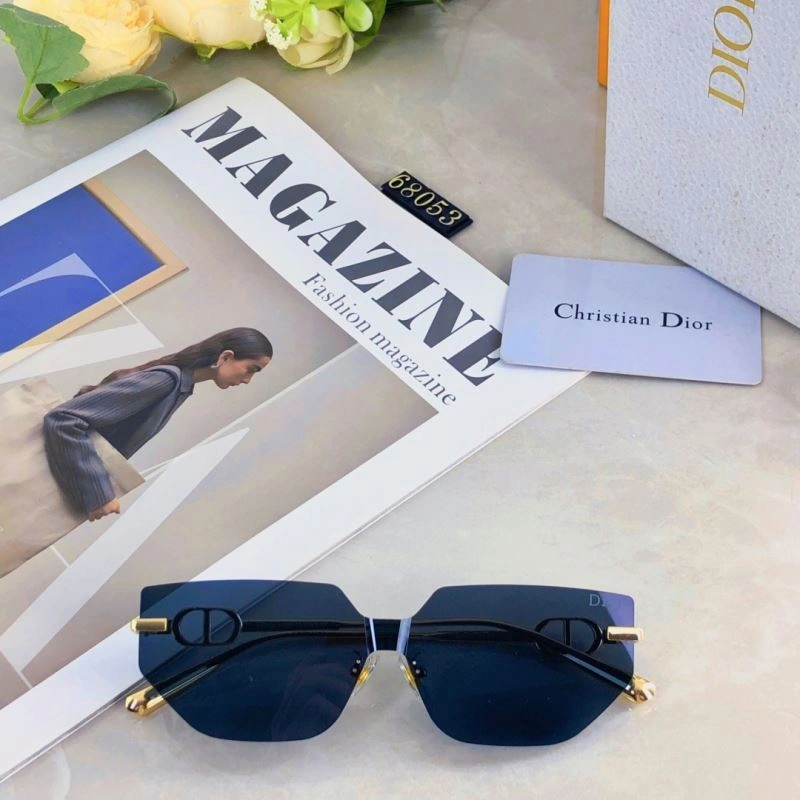 Christian Dior Sunglasses FashionForward 278712