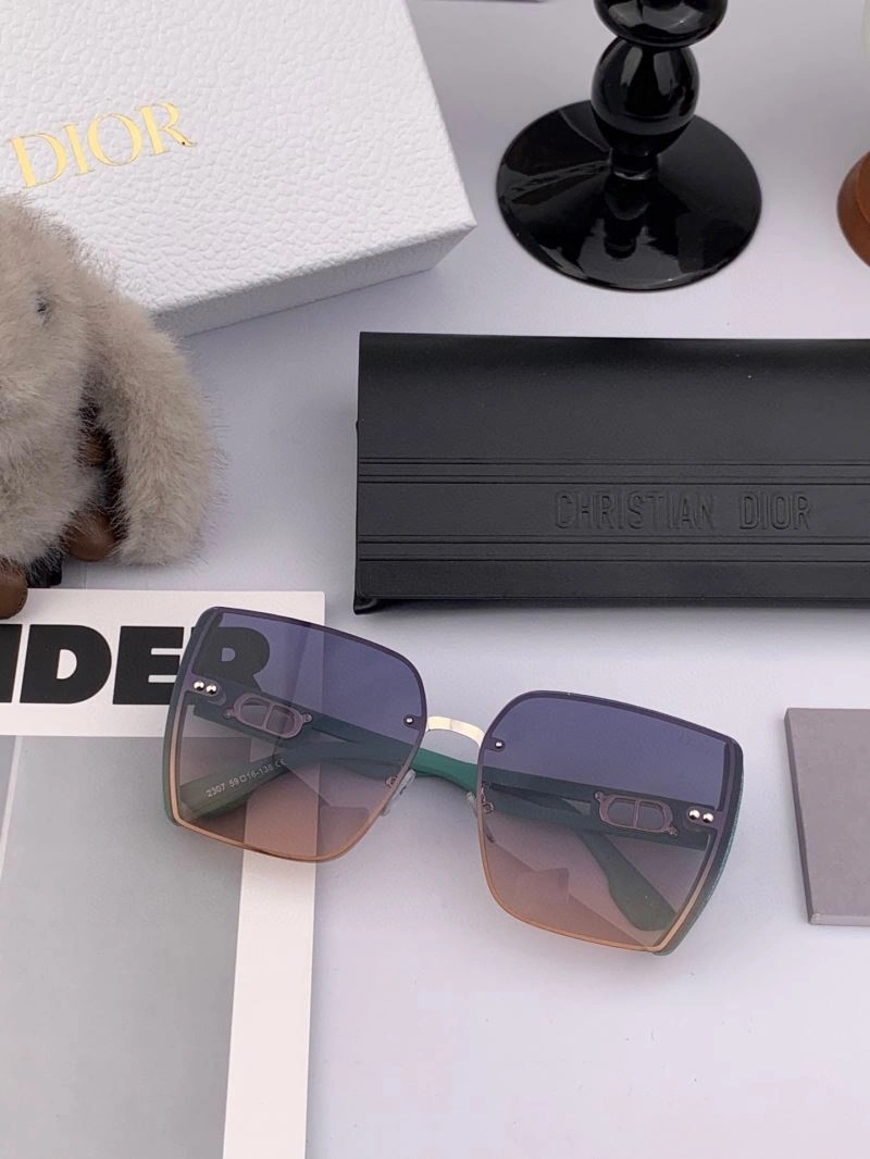 Minimalist Christian Dior Sunglasses 278700