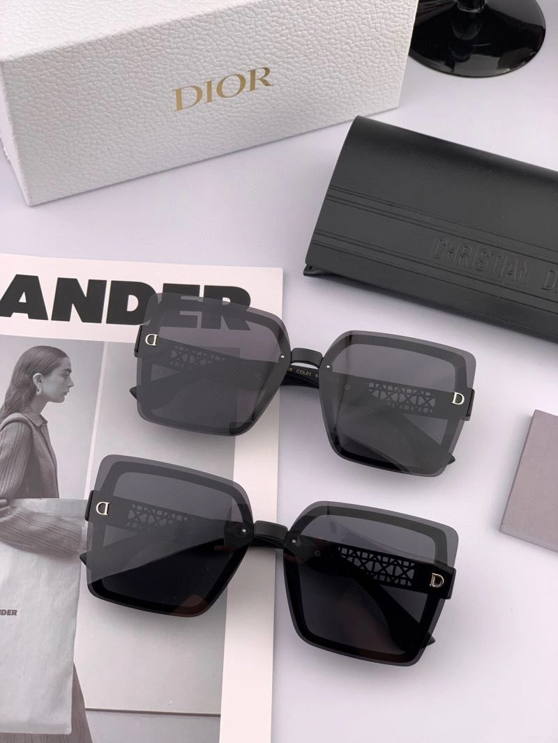 Christian Dior Sunglasses Unisex 278718
