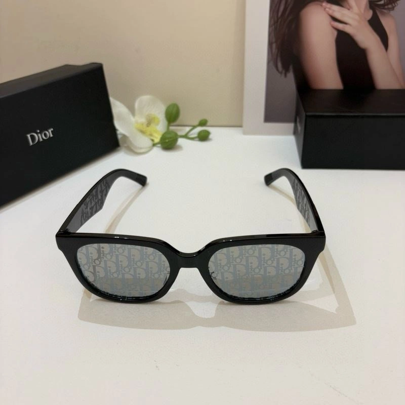 Tailored Christian Dior Sunglasses 278719