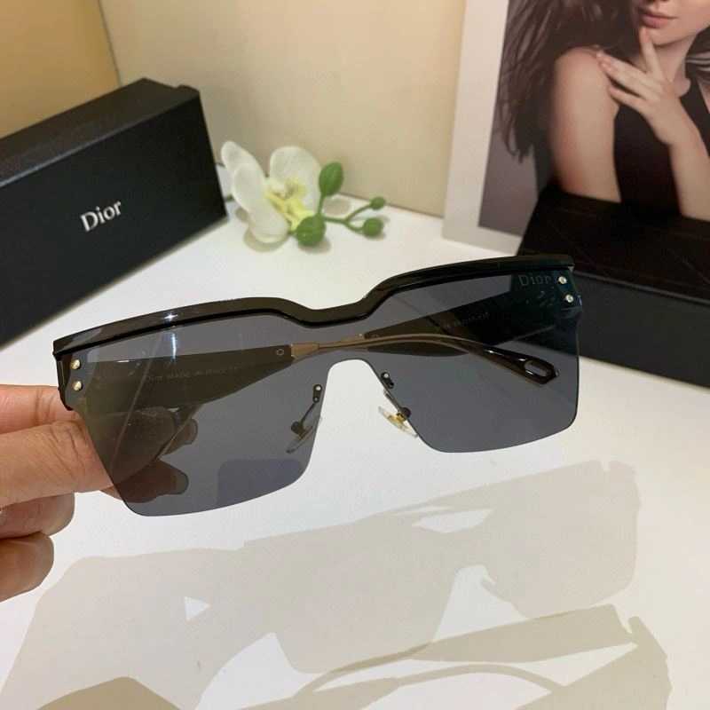 Christian Dior Sunglasses TimelessDesign 278709