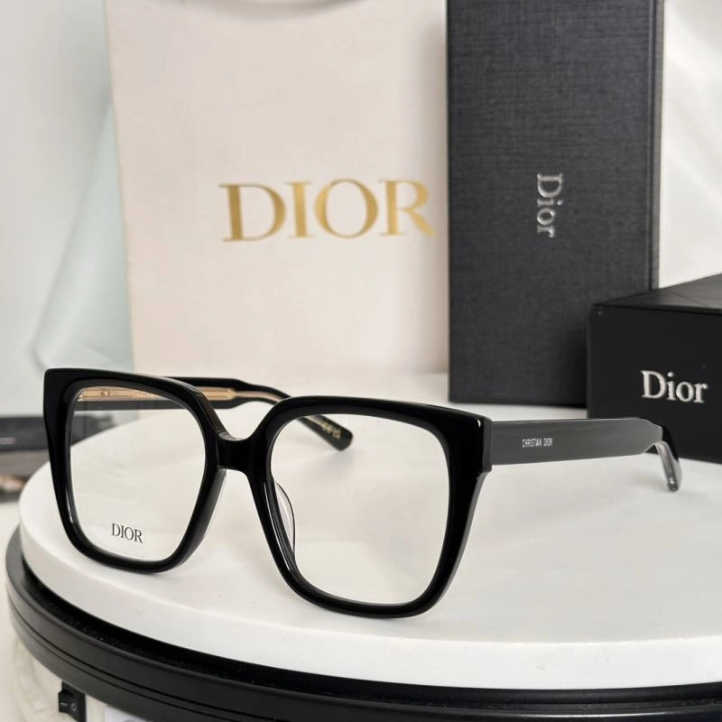 Christian Dior Sunglasses RelaxedFit 278717