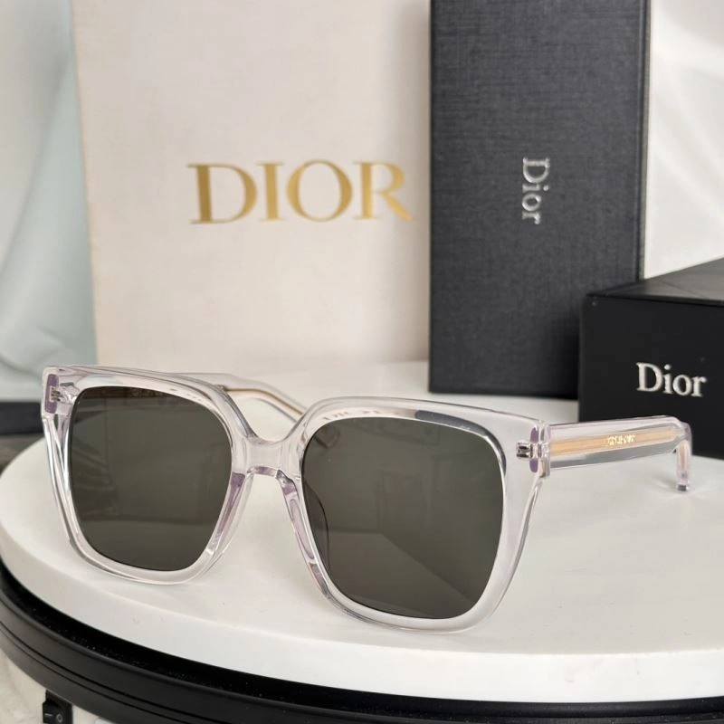 Packable Christian Dior Sunglasses 278727