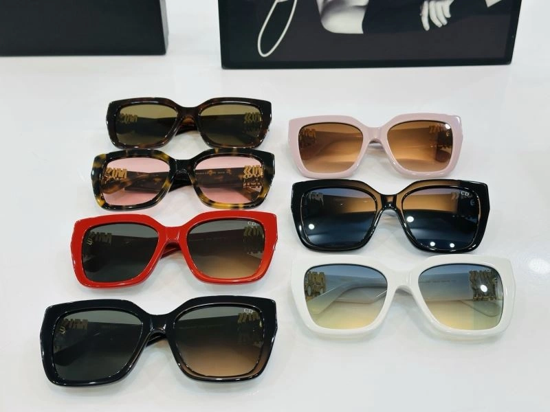 Sustainable Christian Dior Sunglasses 278728