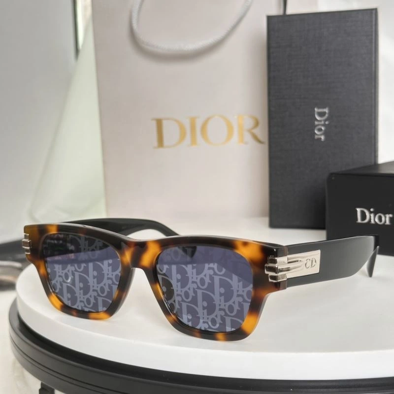 ZipUp Christian Dior Sunglasses 278729