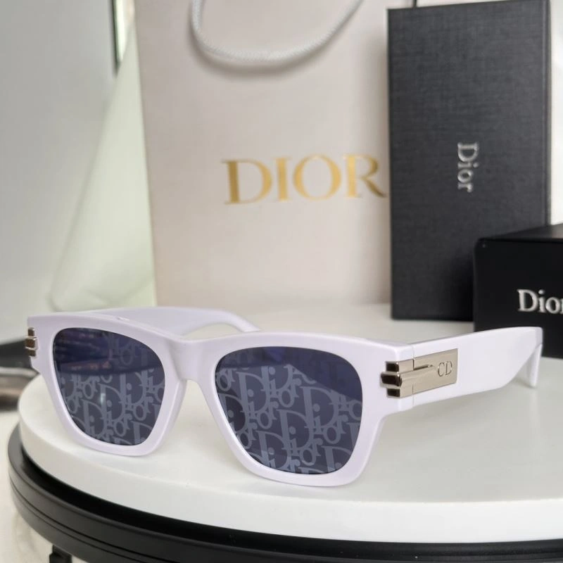 ZipUp Christian Dior Sunglasses 278729