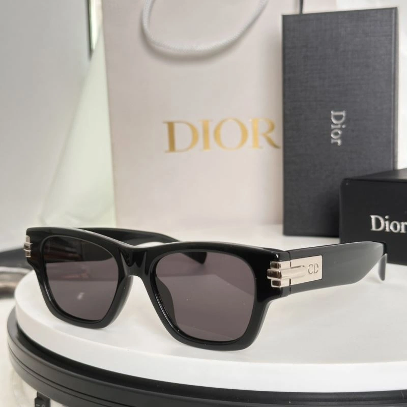 ZipUp Christian Dior Sunglasses 278729