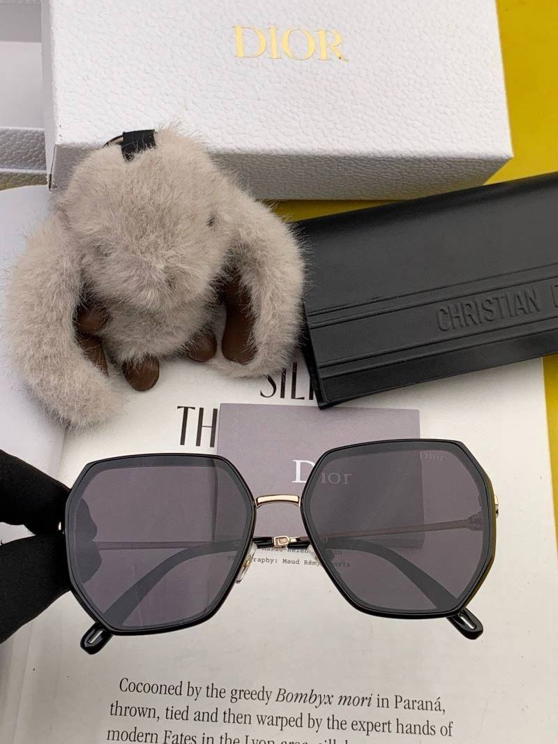 MultiPurpose Christian Dior Sunglasses 278713