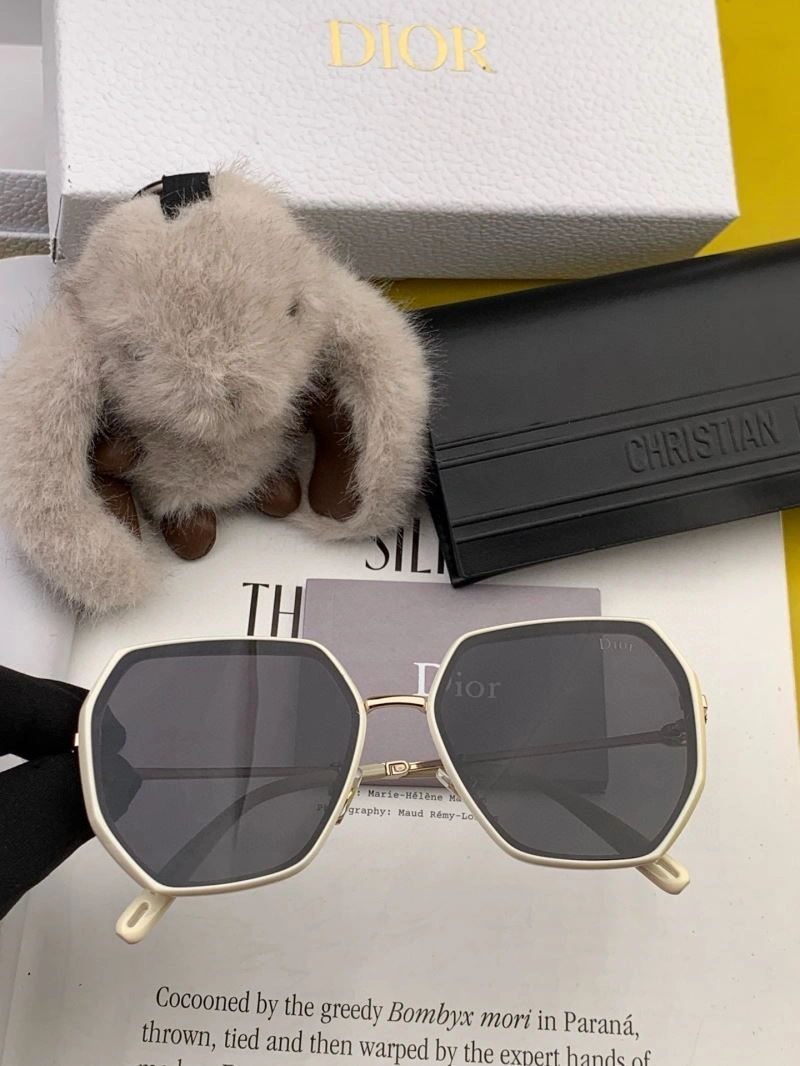 MultiPurpose Christian Dior Sunglasses 278713